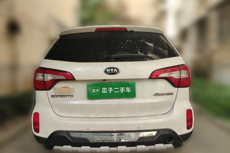 Used Kia Sorento 2013 2.4L 5-Seater Gasoline Luxury Version China V Standard Rear