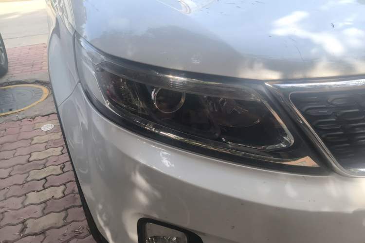 Used Kia Sorento 2013 2.4L 5-Seater Gasoline Comfort Version China IV Standard Right Front Headlight