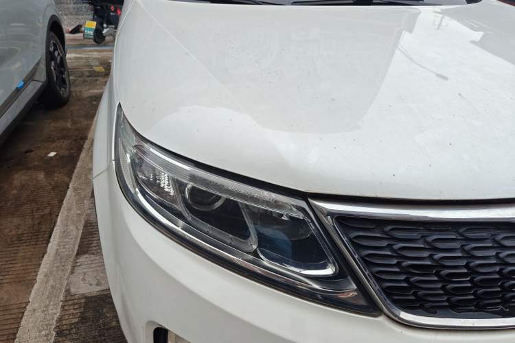 Used Kia Sorento 2013 2.2T 5-Seater Diesel Comfort Edition Right Front Headlight