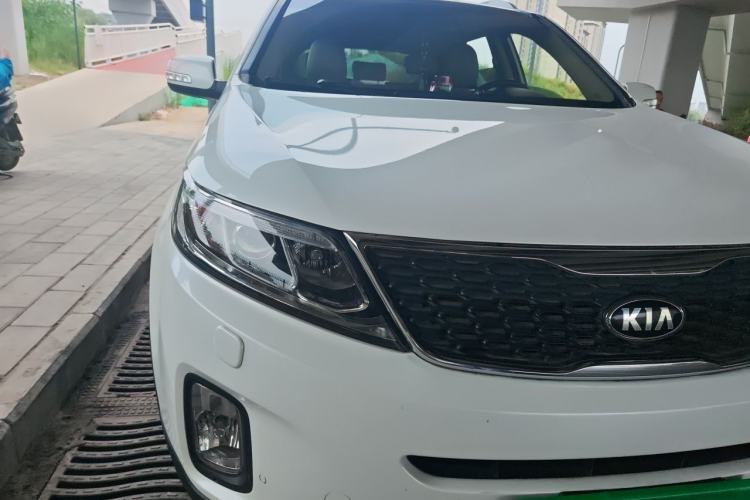 Used Kia Sorento 2013 2.4L 5-Seater Gasoline Supreme Edition China V Standard Right Front Headlight