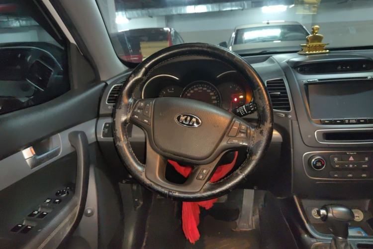 Used Kia Sorento 2013 2.2T 5-Seater Diesel Comfort Edition Steering Wheel