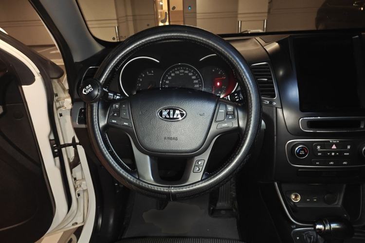 Used Kia Sorento 2013 2.2T 5-Seater Diesel Comfort Edition Steering Wheel