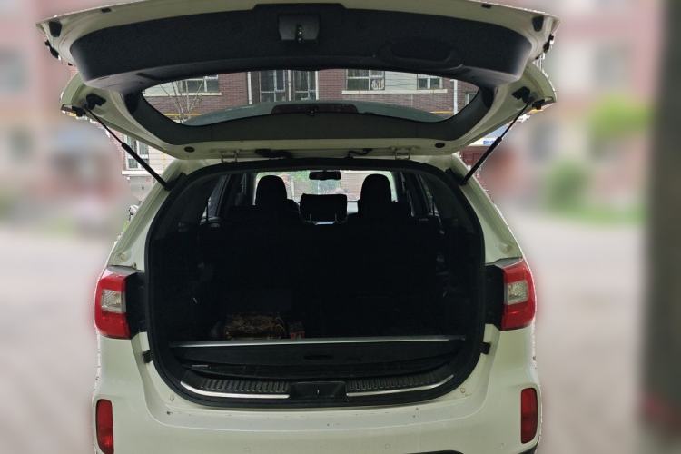 Used Kia Sorento 2013 2.4L 7-seat Gasoline Luxury Edition Trunk