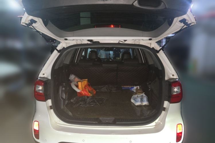 Used Kia Sorento 2013 2.2T 5-Seater Diesel Luxury Edition Trunk