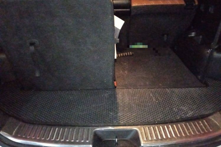 Used Kia Sorento 2013 2.4L 7-seat Gasoline Comfort Edition Trunk