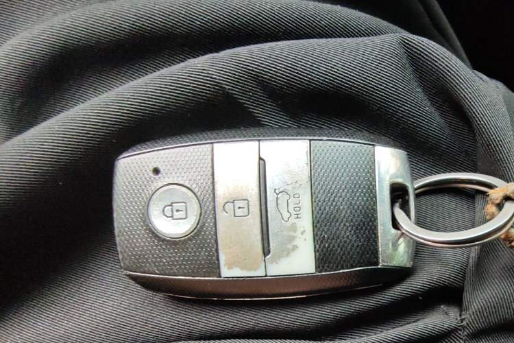 Used Kia Sorento 2013 2.4L 7-seat Gasoline Luxury Edition Vehicle Key