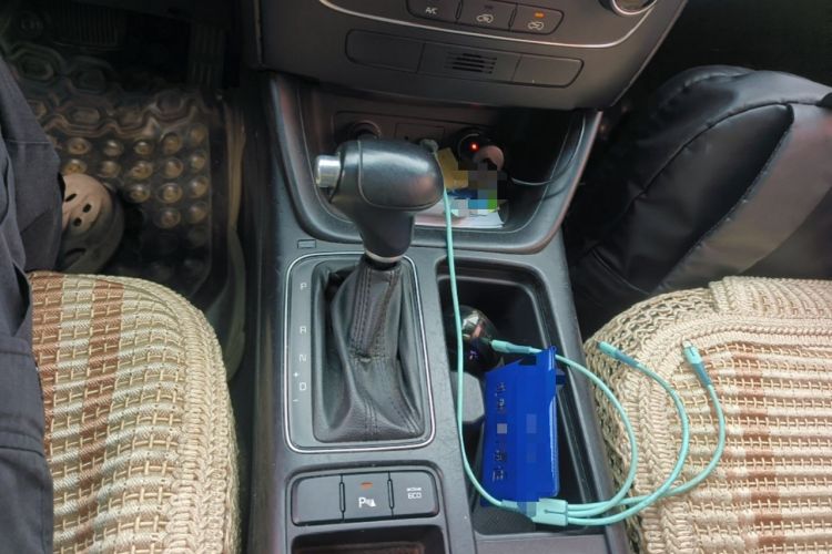 Used Kia Sorento 2013 2.2T 7-seat Diesel Comfort Edition Gear Lever