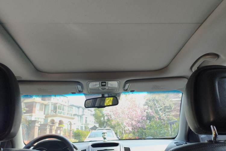 Used Kia Sorento 2013 2.4L 5-seat Gasoline Luxury Edition Headliner