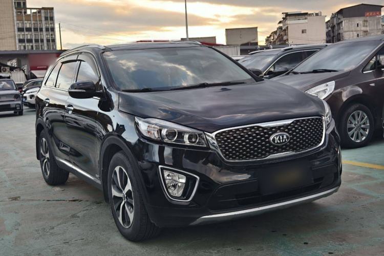 Used Kia Sorento 2015 Sorento L 2.4L Gasoline 4WD Elite Edition 5 Seats China V Emission Standard Exterior 2