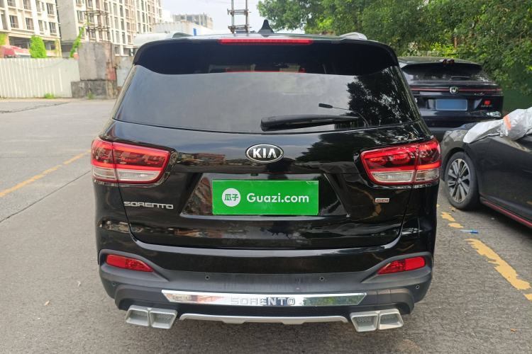 Used Kia Sorento 2015 Sorento L 2.4L Gasoline 4WD Elite Edition 5 Seats China IV Standard Exterior 4