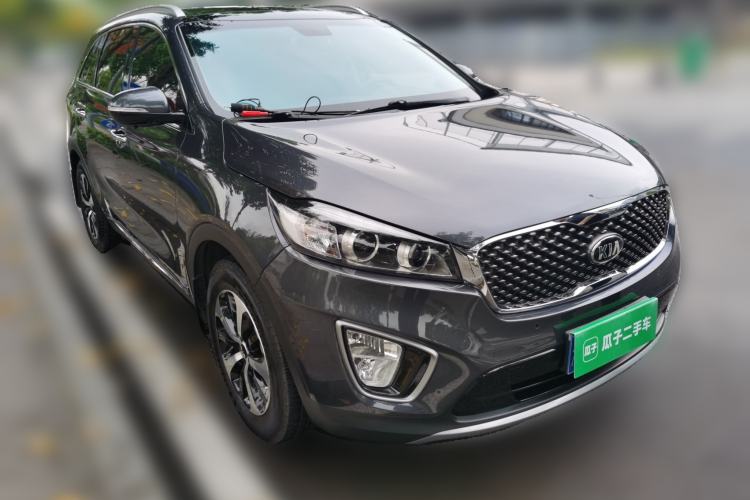 Used Kia Sorento 2015 Sorento L 2.2T Diesel 4WD Elite Edition 7 Seats China IV Standard Front Right 45 Deg