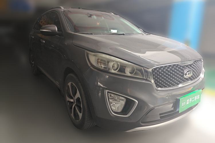 Used Kia Sorento 2015 Sorento L 2.4L Gasoline 4WD Elite Edition 5 Seats China IV Standard Front Right 45 Deg