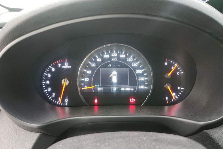 Used Kia Sorento 2015 Sorento L 2.4L Gasoline 4WD Elite Edition 7 Seats China IV Standard Instrument Cluster