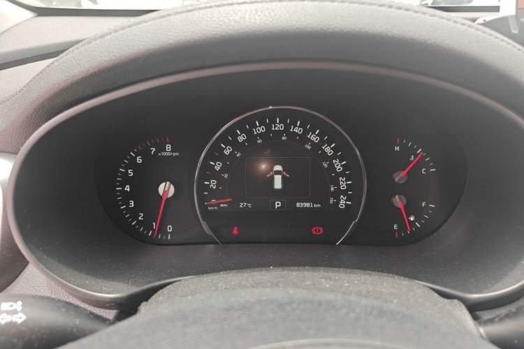 Used Kia Sorento 2015 Sorento L 2.4L Gasoline 4WD Elite Edition 5 Seats China IV Standard Instrument Cluster