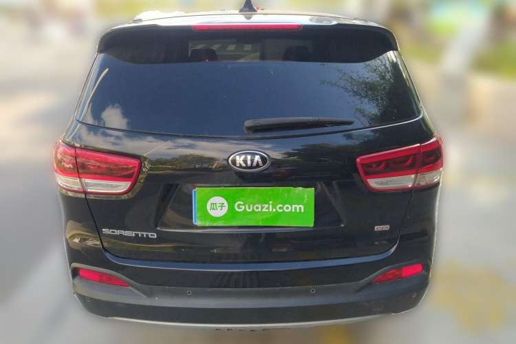 Used Kia Sorento 2015 Sorento L 2.4L Gasoline 4WD Prestige Edition 5 Seats China IV Standard Rear