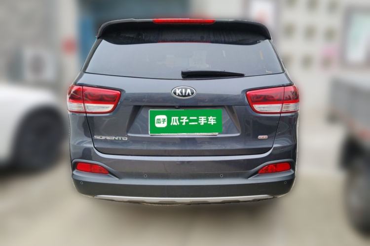 Used Kia Sorento 2015 Sorento L 2.4L Gasoline 4WD Elite Edition 7 Seats China IV Standard Rear