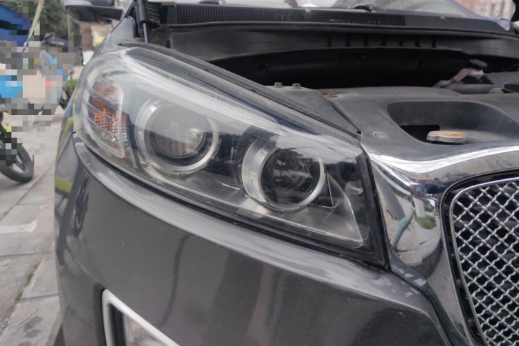Used Kia Sorento 2015 Sorento L 2.4L Gasoline 4WD Elite Edition 7 Seats China IV Standard Right Front Headlight