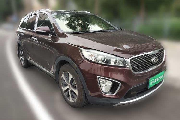 Used Kia Sorento 2015 Sorento L 2.4L Gasoline 4WD Elite Edition 5 Seats China V Emission Standard Front Right 45 Deg