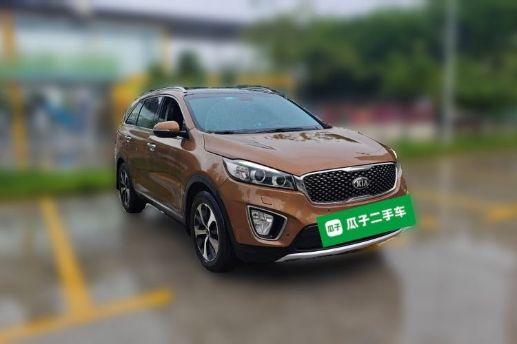Used Kia Sorento 2015 Sorento L 2.2T Diesel 4WD Prestige Edition 7 Seats China IV Standard Front Right 45 Deg