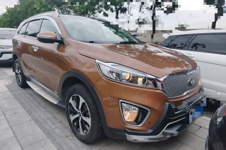 Used Kia Sorento 2015 Sorento L 2.2T Diesel 4WD Elite Edition 7 Seats China IV Standard Front Right 45 Deg