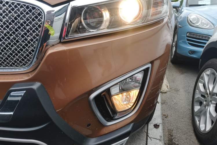 Used Kia Sorento 2015 Sorento L 2.2T Diesel 4WD Elite Edition 7 Seats China IV Standard Left Front Headlight