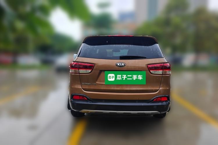 Used Kia Sorento 2015 Sorento L 2.2T Diesel 4WD Prestige Edition 7 Seats China IV Standard Rear