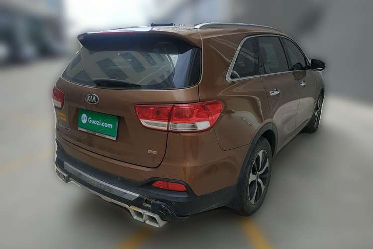 Used Kia Sorento 2015 Sorento L 2.4L Gasoline 2WD Sport Edition 5 Seats China IV Standard Rear Right 45 Deg