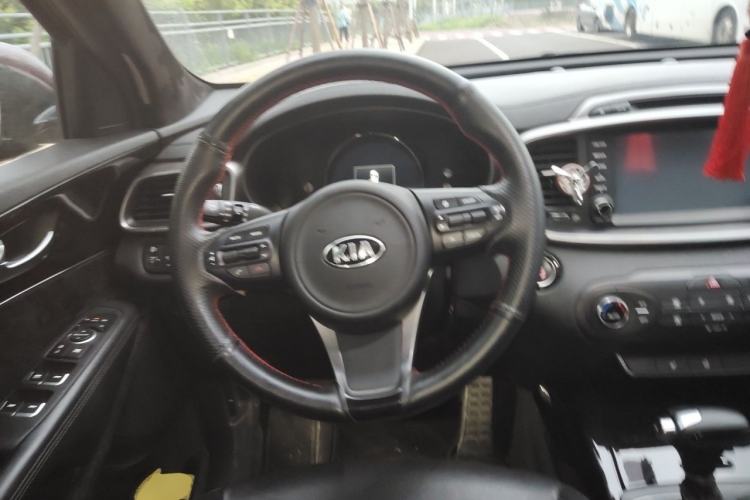 Used Kia Sorento 2015 Sorento L 2.4L Gasoline 4WD Elite Edition 5 Seats China V Emission Standard Steering Wheel