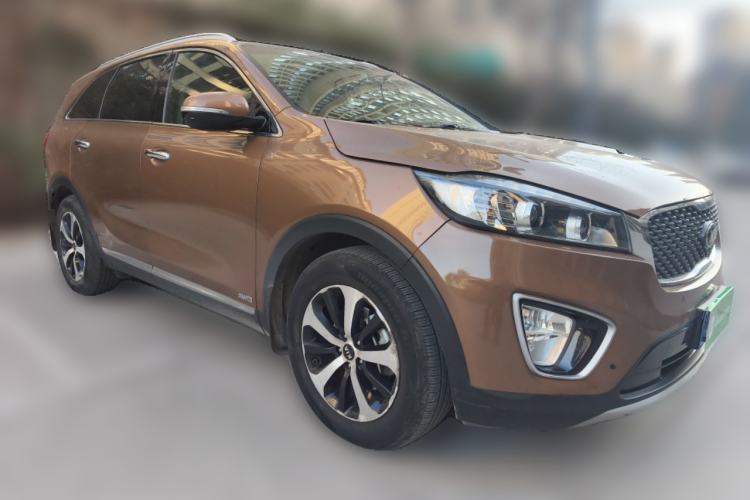 Used Kia Sorento 2015 Sorento L 2.4L Gasoline 4WD Elite Edition 5 Seats China IV Standard Front Right 45 Deg