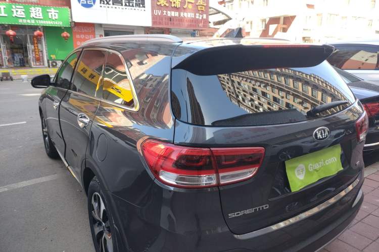 Used Kia Sorento 2015 Sorento L 2.4L Gasoline 4WD Elite Edition 5 Seats China V Emission Standard Exterior 2