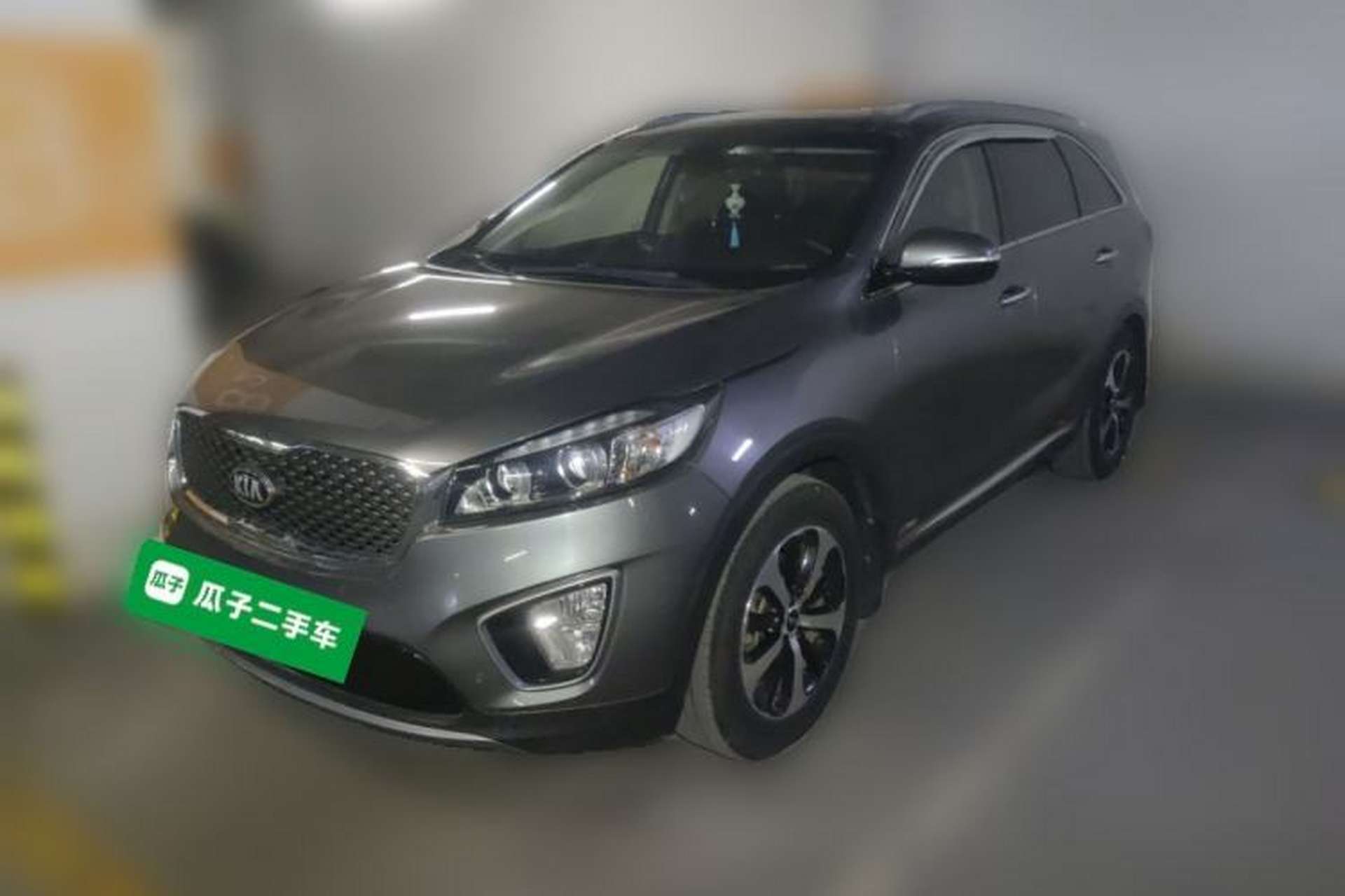 Used Kia Sorento 2015 Sorento L 2.4L Gasoline 4WD Elite Edition 7 Seats China V Emission Standard Front Left 45 Deg