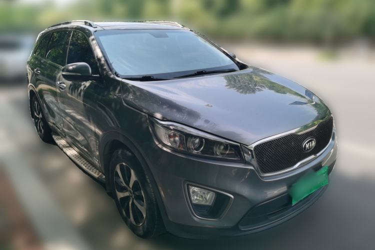 Used Kia Sorento 2015 Sorento L 2.4L Gasoline 4WD Sport Edition 5 Seats China IV Standard Front Right 45 Deg