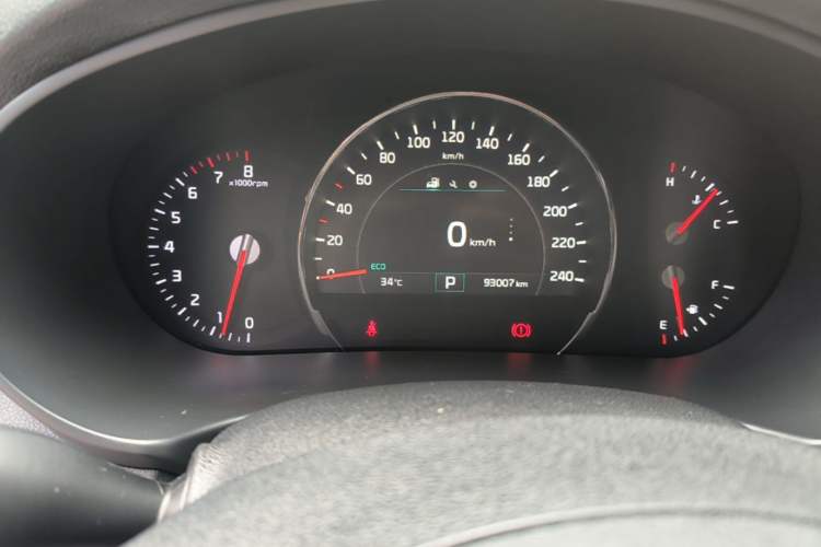 Used Kia Sorento 2015 Sorento L 2.4L Gasoline 4WD Elite Edition 7 Seats China IV Standard Instrument Cluster