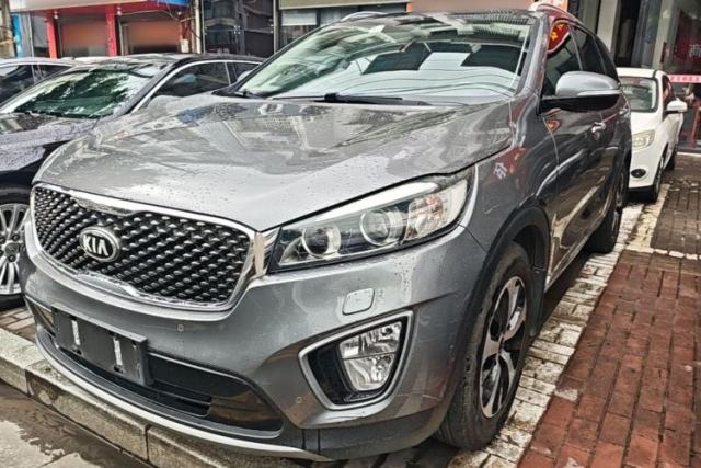 Used Kia Sorento 2015 Sorento L 2.0T Gasoline 4WD Prestige Edition 5 Seats China IV Standard