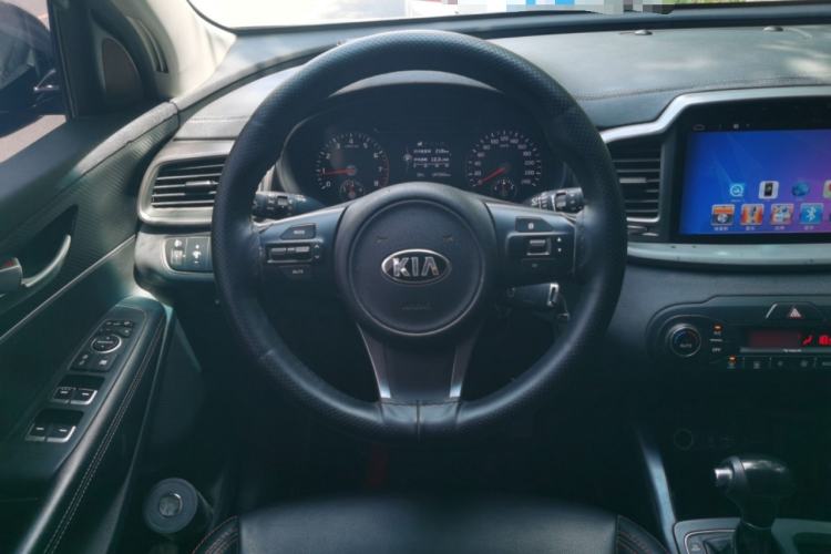 Used Kia Sorento 2015 Sorento L 2.4L Gasoline 4WD Sport Edition 5 Seats China IV Standard Steering Wheel