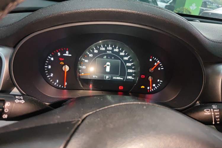 Used Kia Sorento 2015 Sorento L 2.2T Diesel 4WD Elite Edition 7 Seats China IV Standard Instrument Cluster