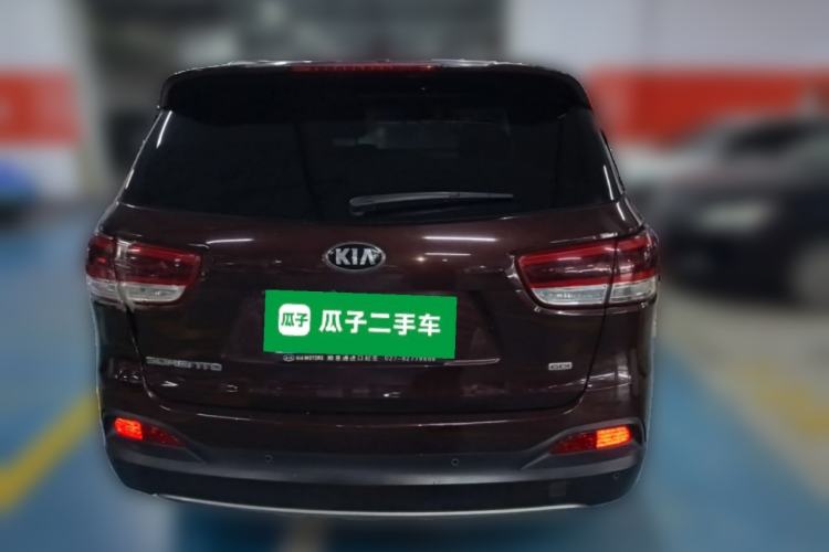 Used Kia Sorento 2015 Sorento L 2.4L Gasoline 4WD Prestige Edition 5 Seats China IV Standard Rear