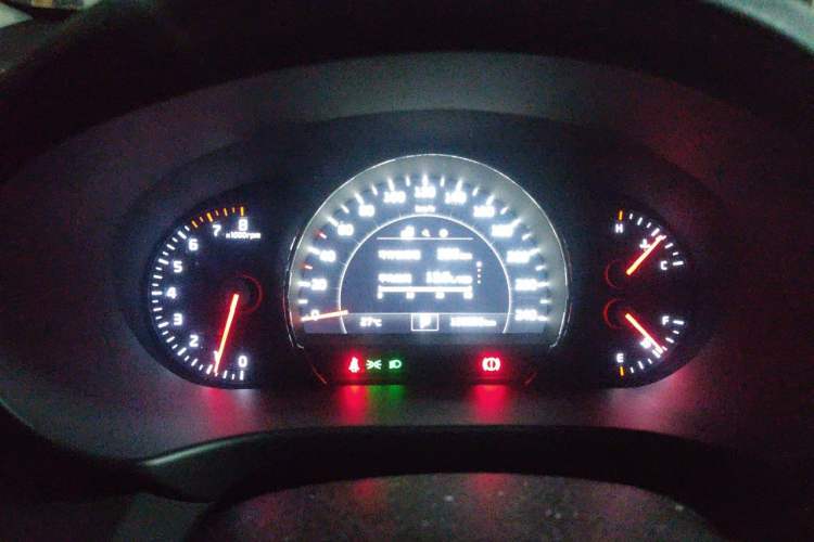 Used Kia Sorento 2015 Sorento L 2.4L Gasoline 4WD Elite Edition 7 Seats China V Emission Standard Instrument Cluster