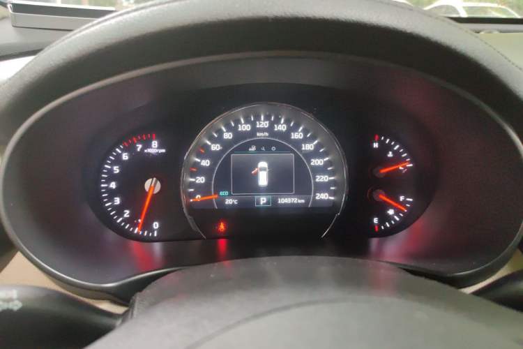 Used Kia Sorento 2015 Sorento L 2.4L Gasoline 4WD Elite Edition 5 Seats China IV Standard Instrument Cluster