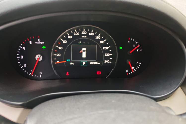 Used Kia Sorento 2015 Sorento L 2.2T Diesel 4WD Elite Edition 7 Seats China IV Standard Instrument Cluster