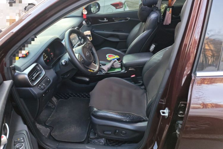 Used Kia Sorento 2015 Sorento L 2.4L Gasoline 4WD Elite Edition 7 Seats China IV Standard Left Front Seat