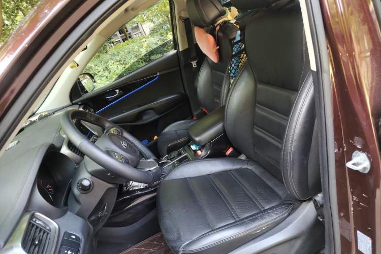 Used Kia Sorento 2015 Sorento L 2.2T Diesel 4WD Elite Edition 5 Seats China IV Standard Left Front Seat