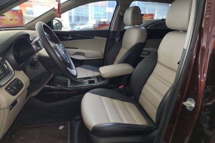 Used Kia Sorento 2015 Sorento L 2.0T Gasoline 4WD Elite Edition 7 Seats China IV Standard Left Front Seat