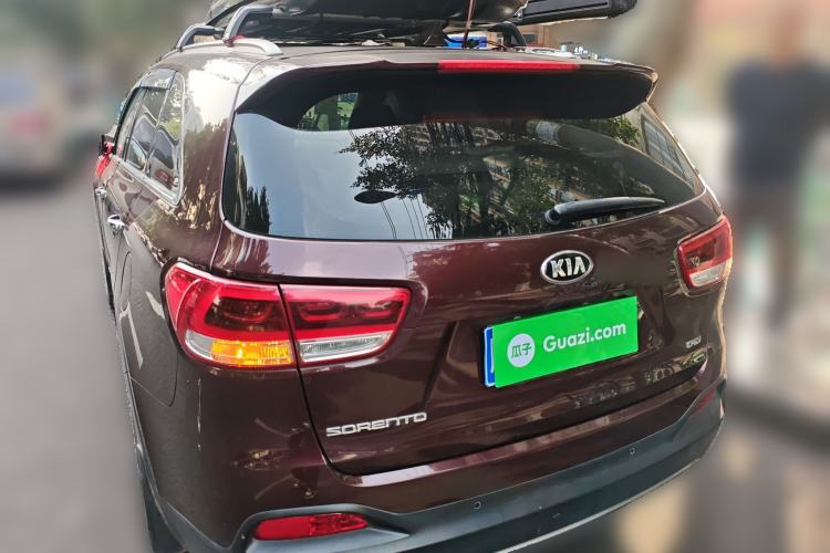 Used Kia Sorento 2015 Sorento L 2.2T Diesel 4WD Elite Edition 7 Seats China IV Standard Rear