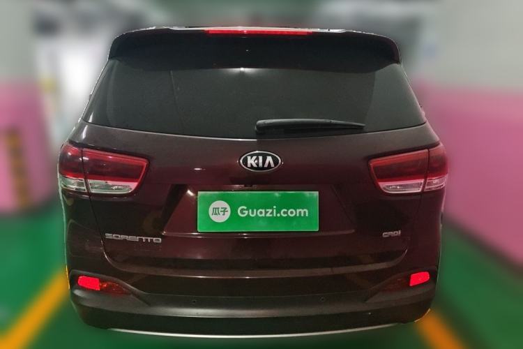 Used Kia Sorento 2015 Sorento L 2.2T Diesel 4WD Elite Edition 7 Seats China IV Standard Rear