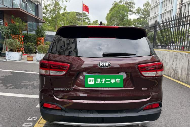Used Kia Sorento 2015 Sorento L 2.4L Gasoline 4WD Elite Edition 7 Seats China V Emission Standard Rear