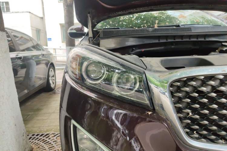 Used Kia Sorento 2015 Sorento L 2.4L Gasoline 4WD Elite Edition 5 Seats China IV Standard Right Front Headlight