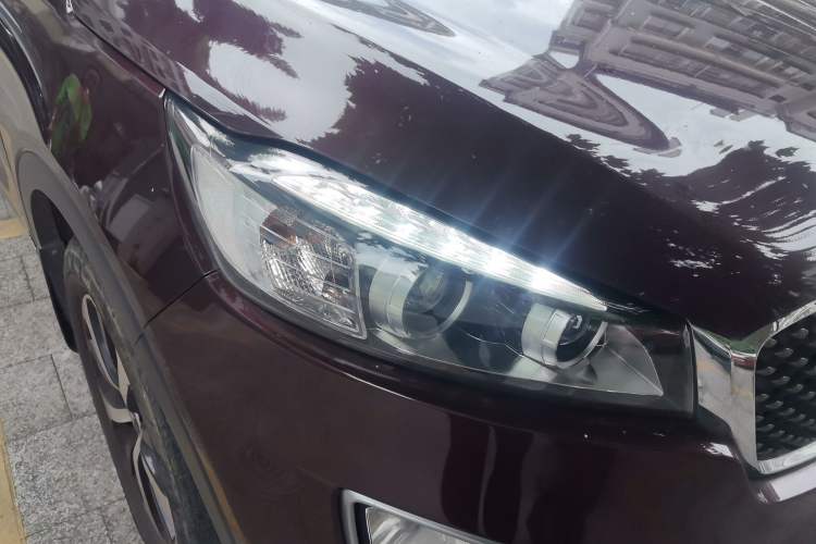 Used Kia Sorento 2015 Sorento L 2.2T Diesel 4WD Elite Edition 5 Seats China IV Standard Right Front Headlight