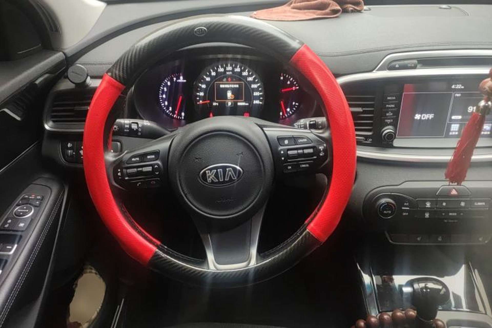 Used Kia Sorento 2015 Sorento L 2.4L Gasoline 4WD Elite Edition 5 Seats China V Emission Standard Steering Wheel