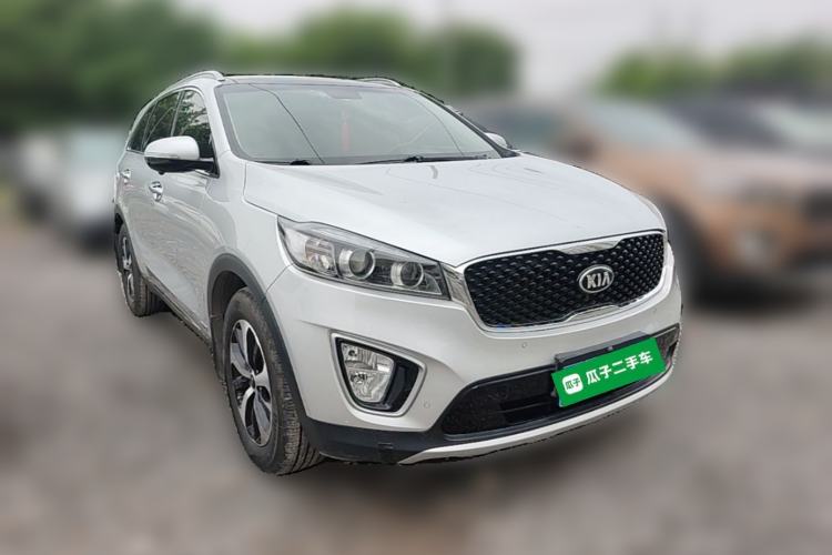 Used Kia Sorento 2015 Sorento L 2.2T Diesel 4WD Elite Edition 5 Seats China IV Standard Front Right 45 Deg